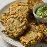 Recipe – Wild Garlic & Dandelion Pakora